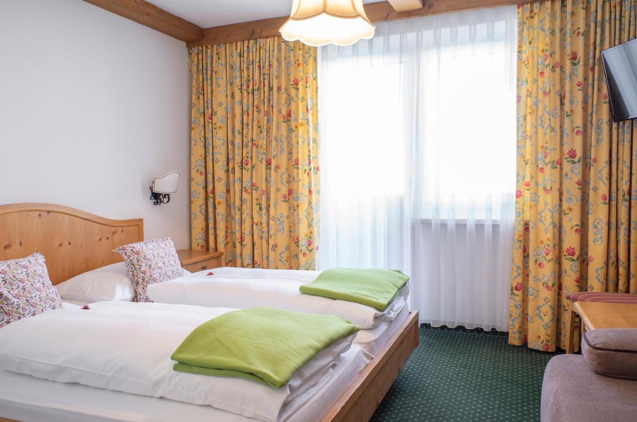 Hotel Garni Wieshof 라우리스 외부 사진